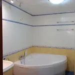 Monroser Apartmán