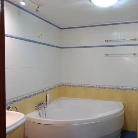 Monroser Apartamento